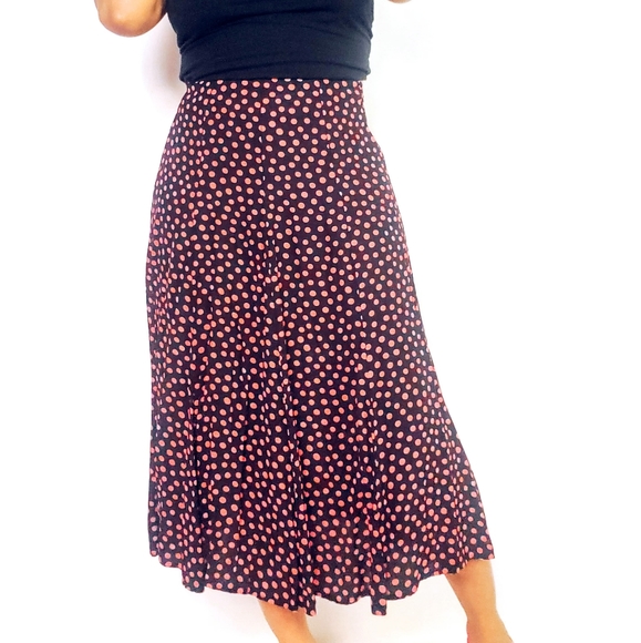 Polka Dot Midi Skirt - Picture 2 of 5